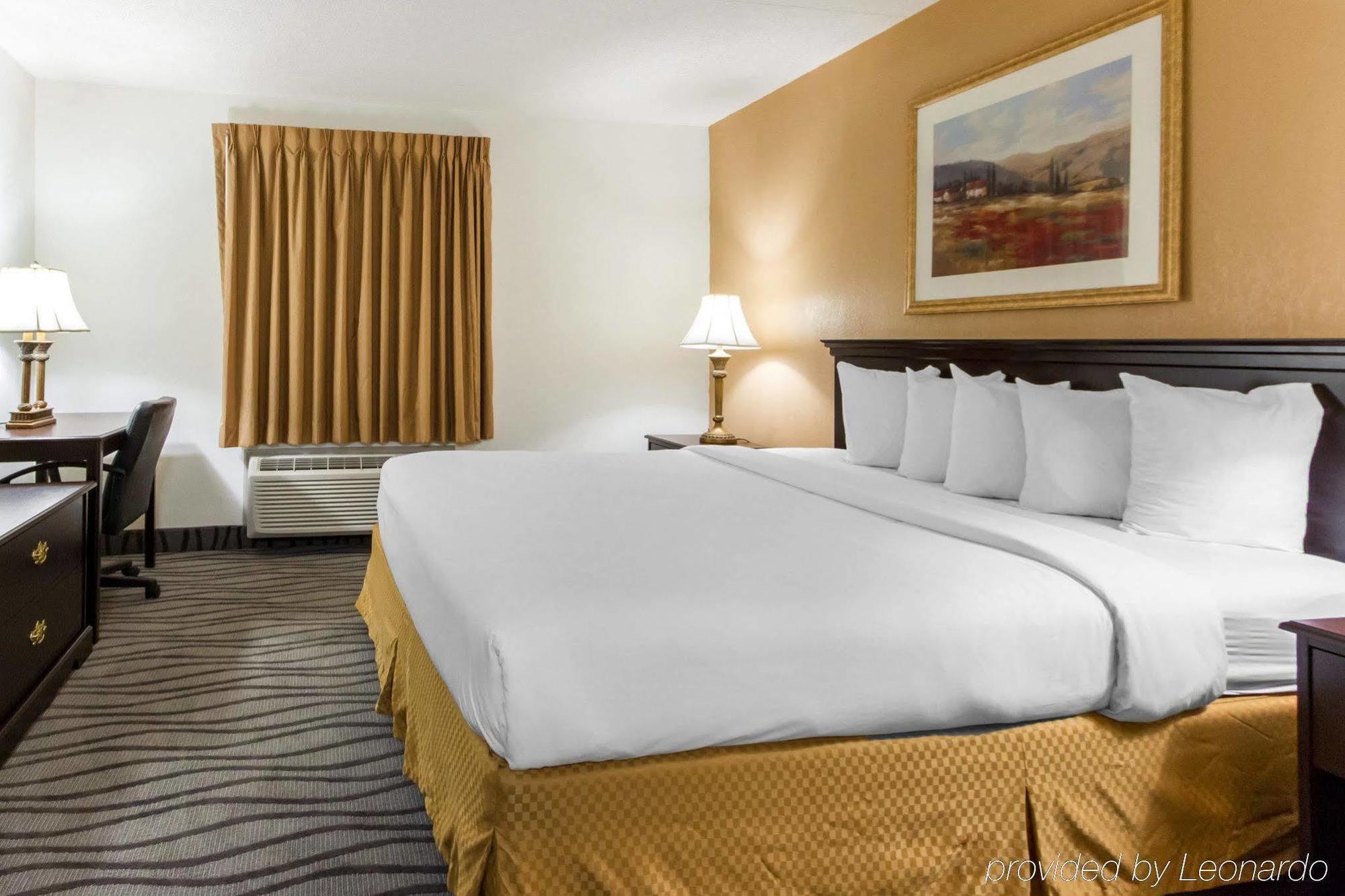 Executive Inn And Suites Enterprise Exteriör bild